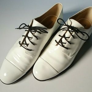 Michael Kors white patent leather oxford sz 8.5